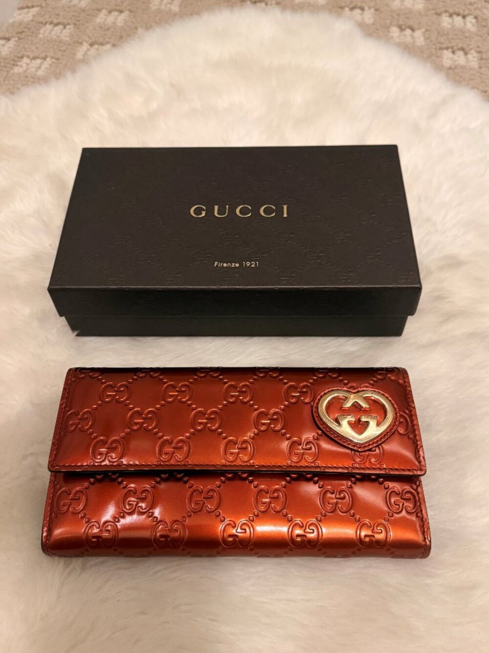 Gucci Leather Continental Wallet with Embossed GG Ruby Red, 100% Authentic